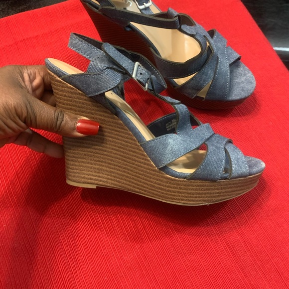 Can’t wear them anymore…assorted Size 8 shoes….$8 a pair - Picture 11 of 15